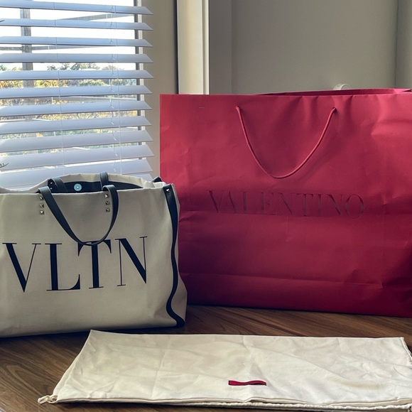 Valentino Canvas Tote. - Picture 7 of 12
